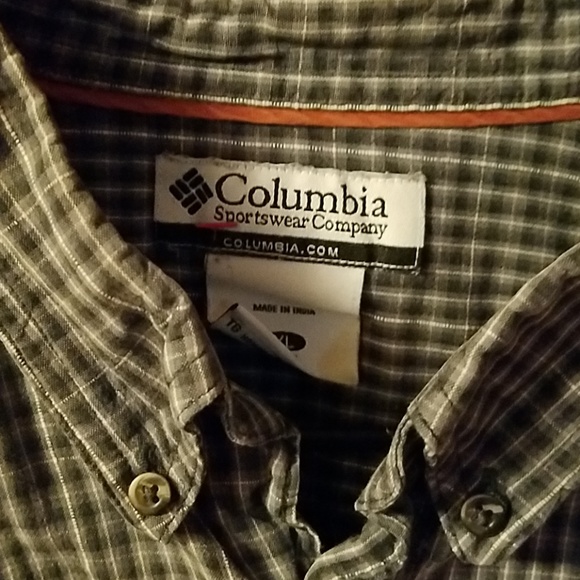 Columbia button down shirt - Picture 2 of 4